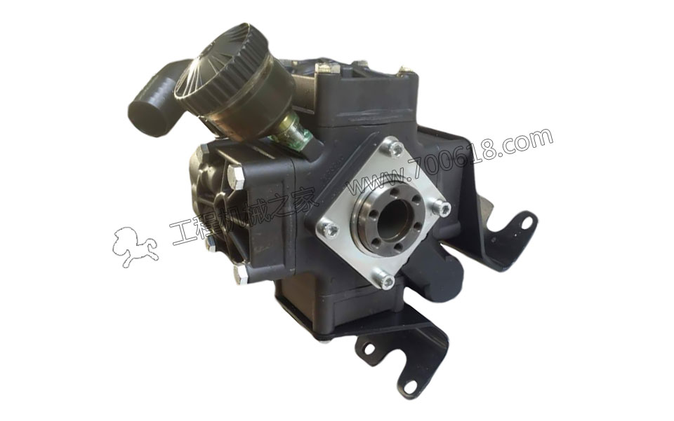 W2000铣刨机水泵