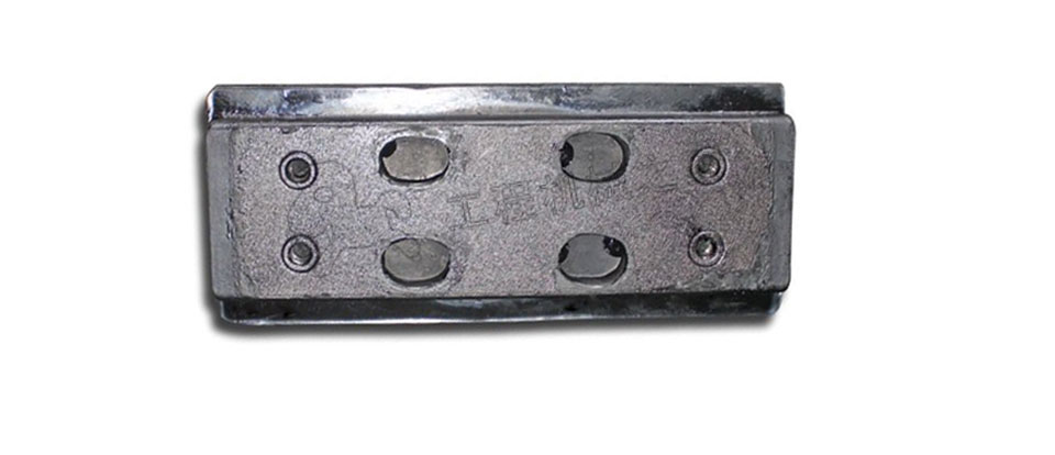 徐工953E履带板胶块300*130